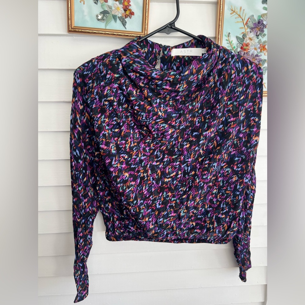 ASTR the Label colorful top spotted speckled